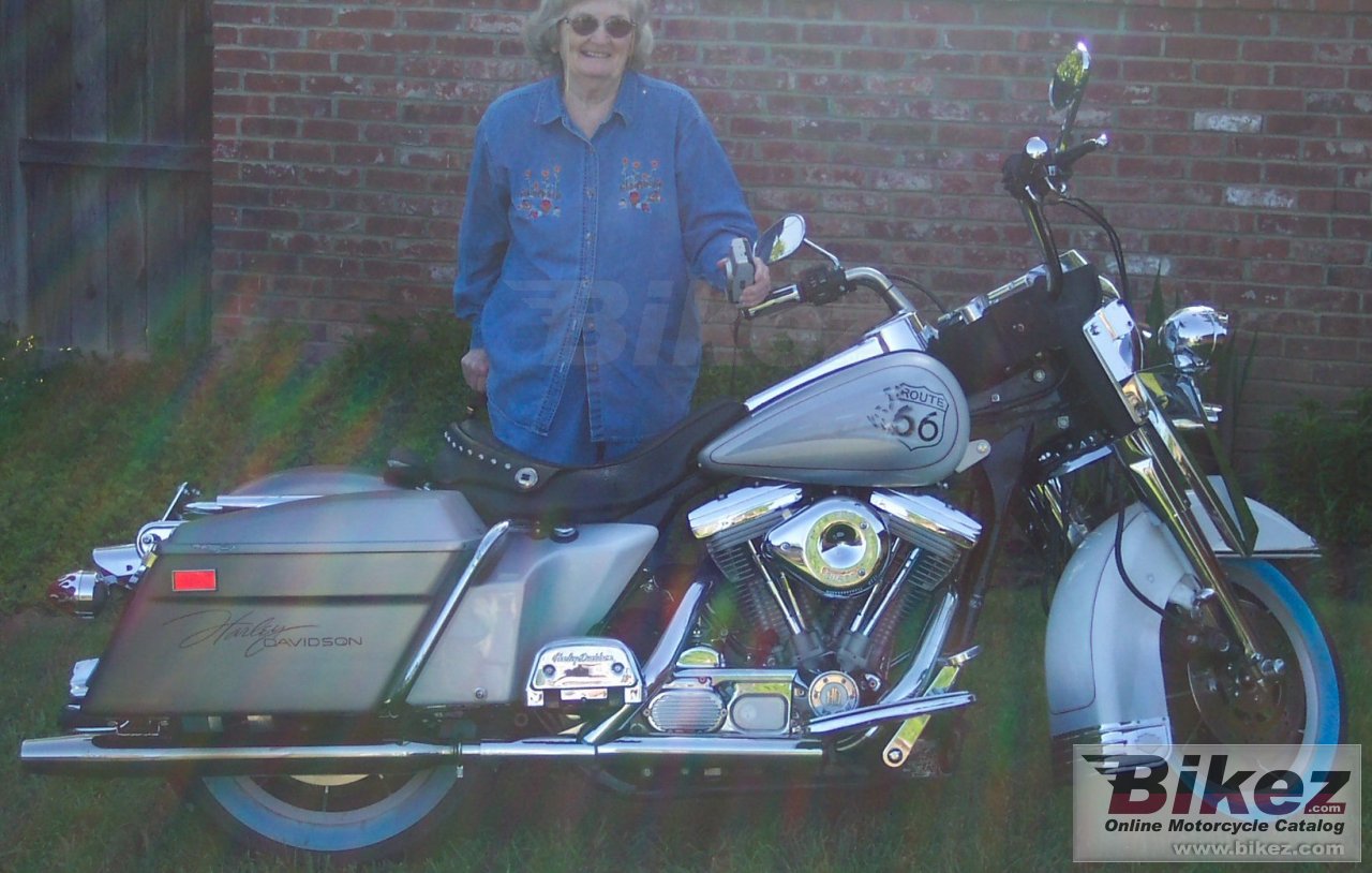Big nymous user. flhs 1340 electra glide sport picture and wallpaper from Bikez.com